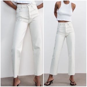 Zara HI-RISE STRAIGHT LEG JEANS in Ecru
